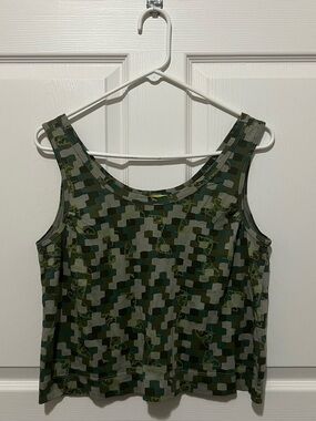 KEALOPIKO Mo’oinanea Tank Top